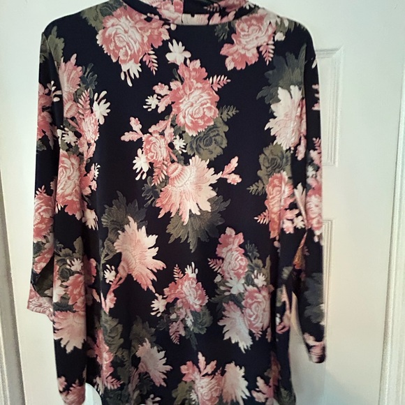 JM Collection Pink Graphic Notched Collar Blouse - Picture 3 of 3